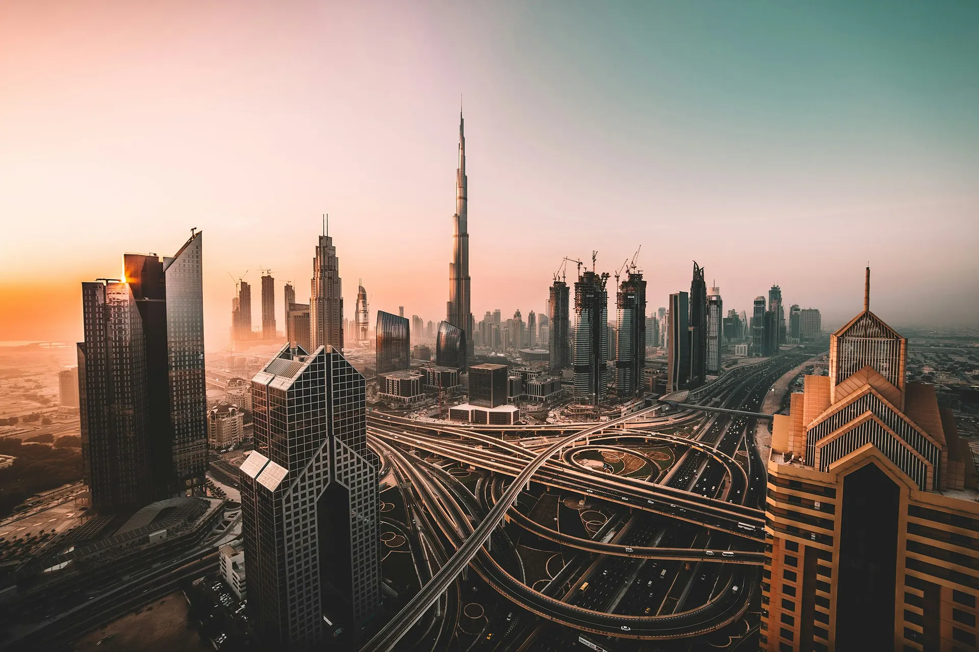 Dubai, UAE: 25–31°C winter sun in December